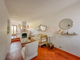 VENTA CASA en lote propio 5 amb con jardín