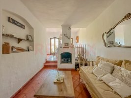 VENTA CASA en lote propio 5 amb con jardín