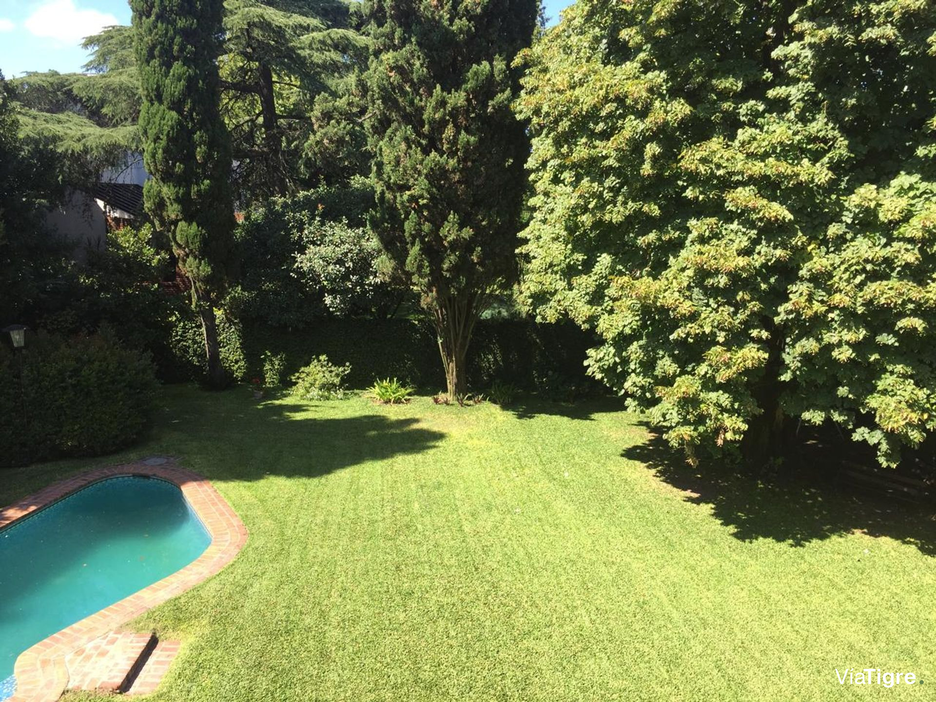 Venta Casa 6 amb jardin Pileta Acepta permuta