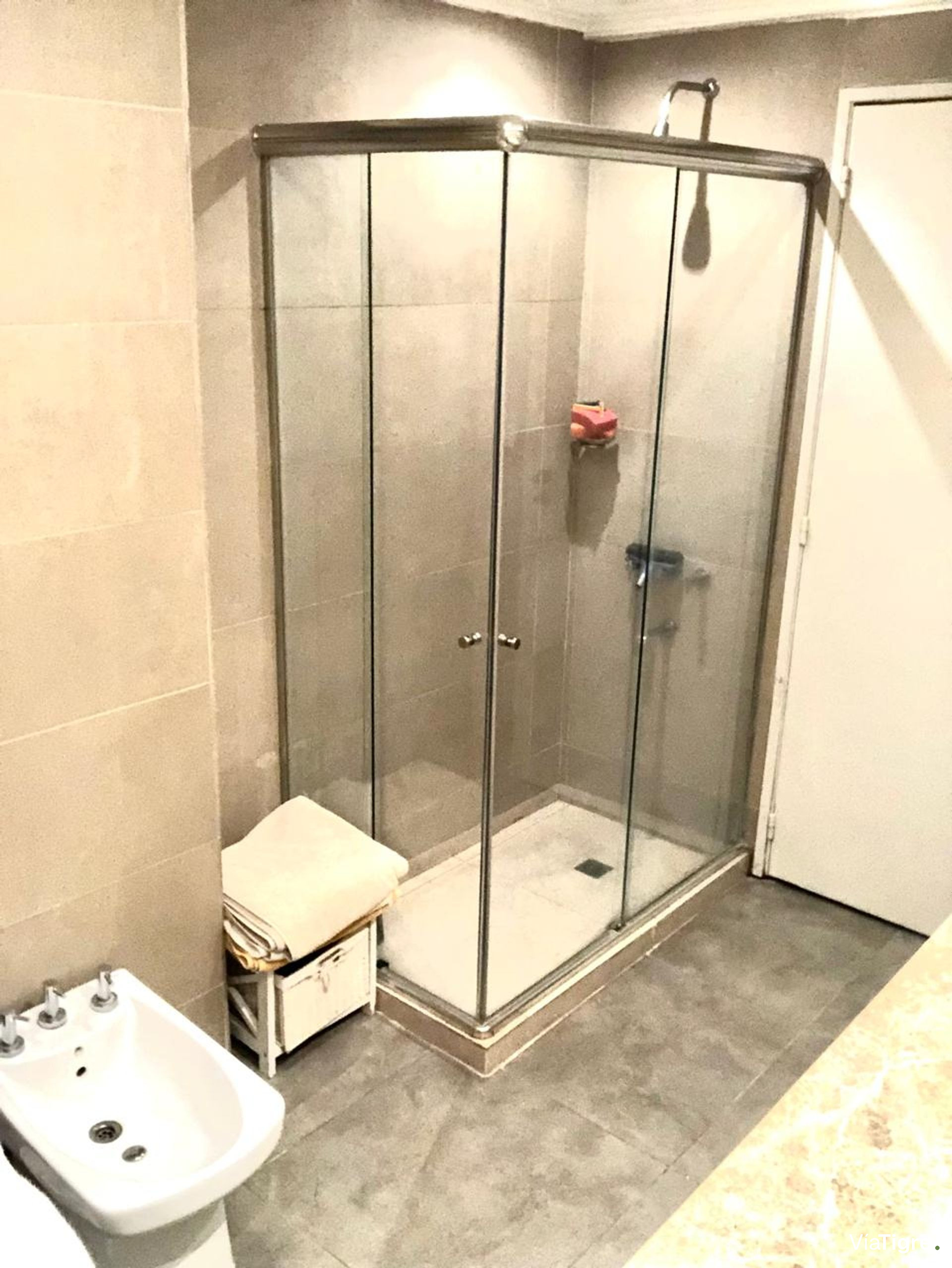 Venta Casa 6 amb jardin Pileta Acepta permuta