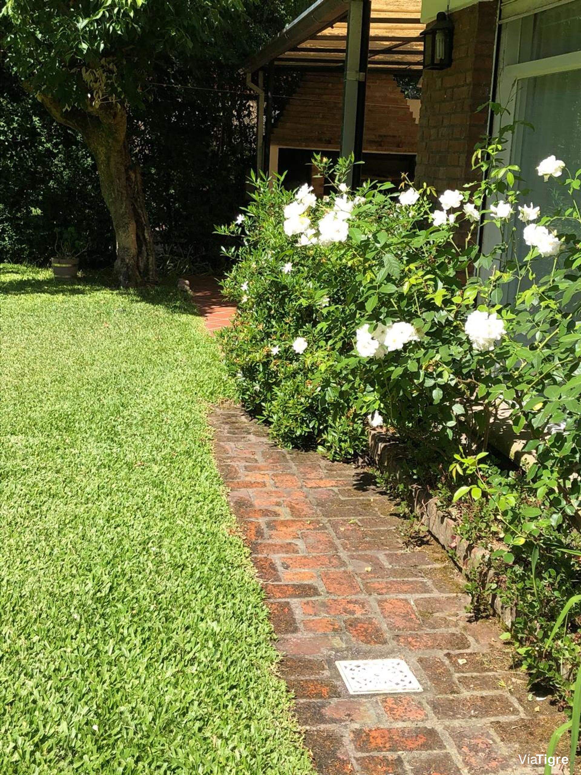 Venta Casa 6 amb jardin Pileta Acepta permuta