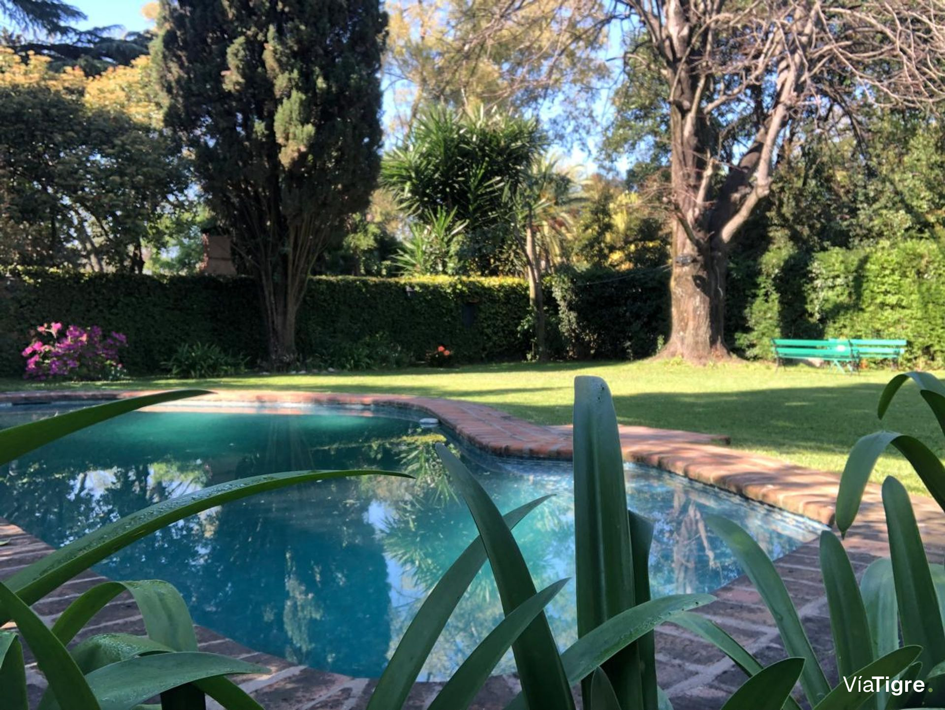 Venta Casa 6 amb jardin Pileta Acepta permuta