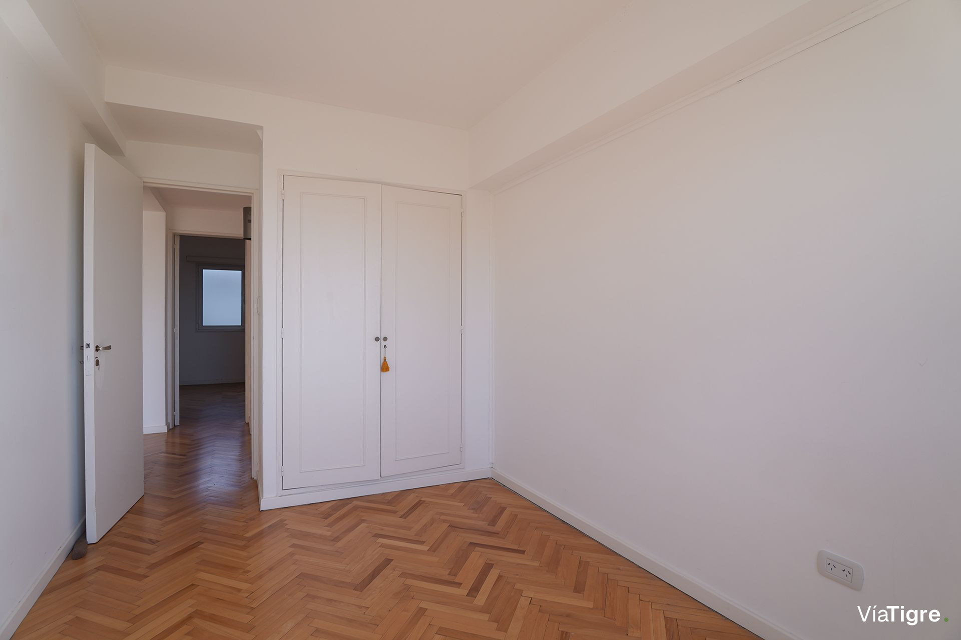 Departamento 3 ambientes en Olivos con Balcón