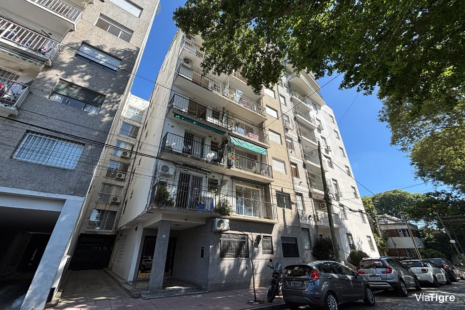 Departamento 3 ambientes en Olivos con Balcón