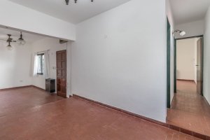 Sale Bright PH 2 rooms with balcony in Florida