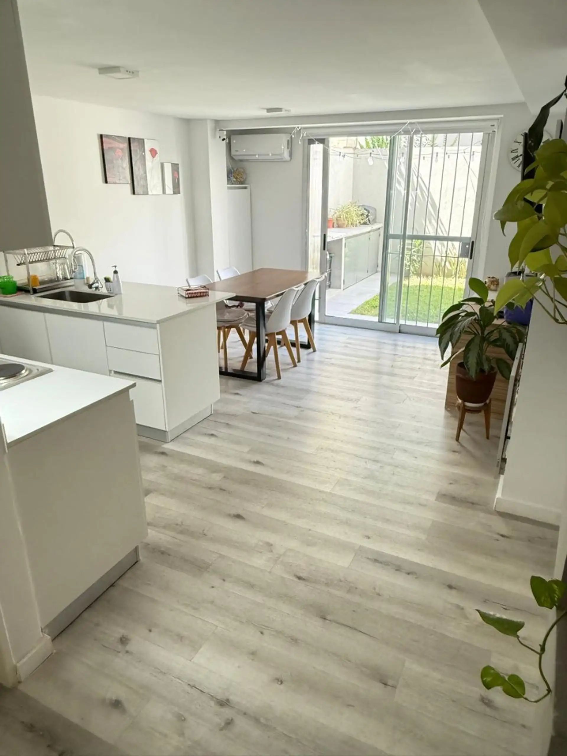 Duplex 2 Ambientes En Venta Olivos Jardin Cochera