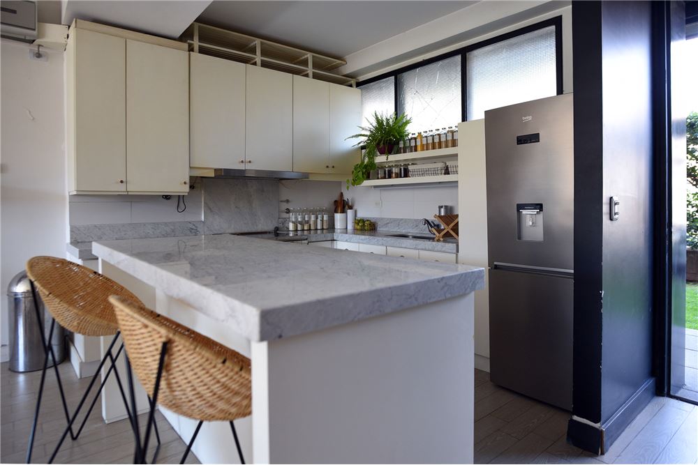 Impecable 3 ambientes con vista a pileta en SIL