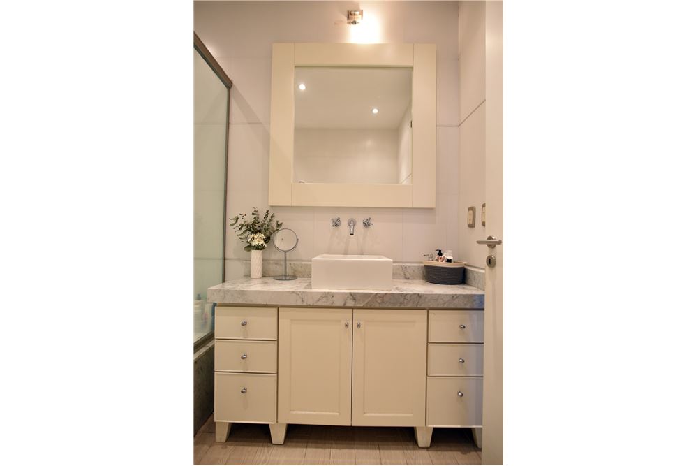Impecable 3 ambientes con vista a pileta en SIL