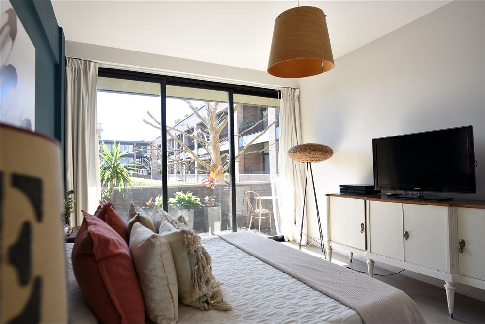 Impecable 3 ambientes con vista a pileta en SIL