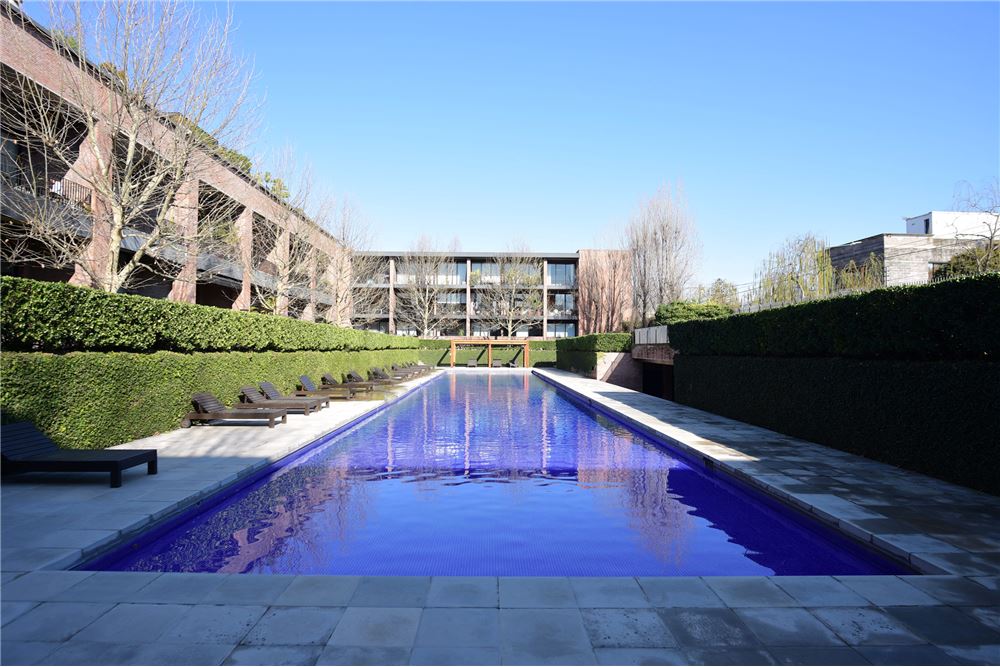 Impecable 3 ambientes con vista a pileta en SIL