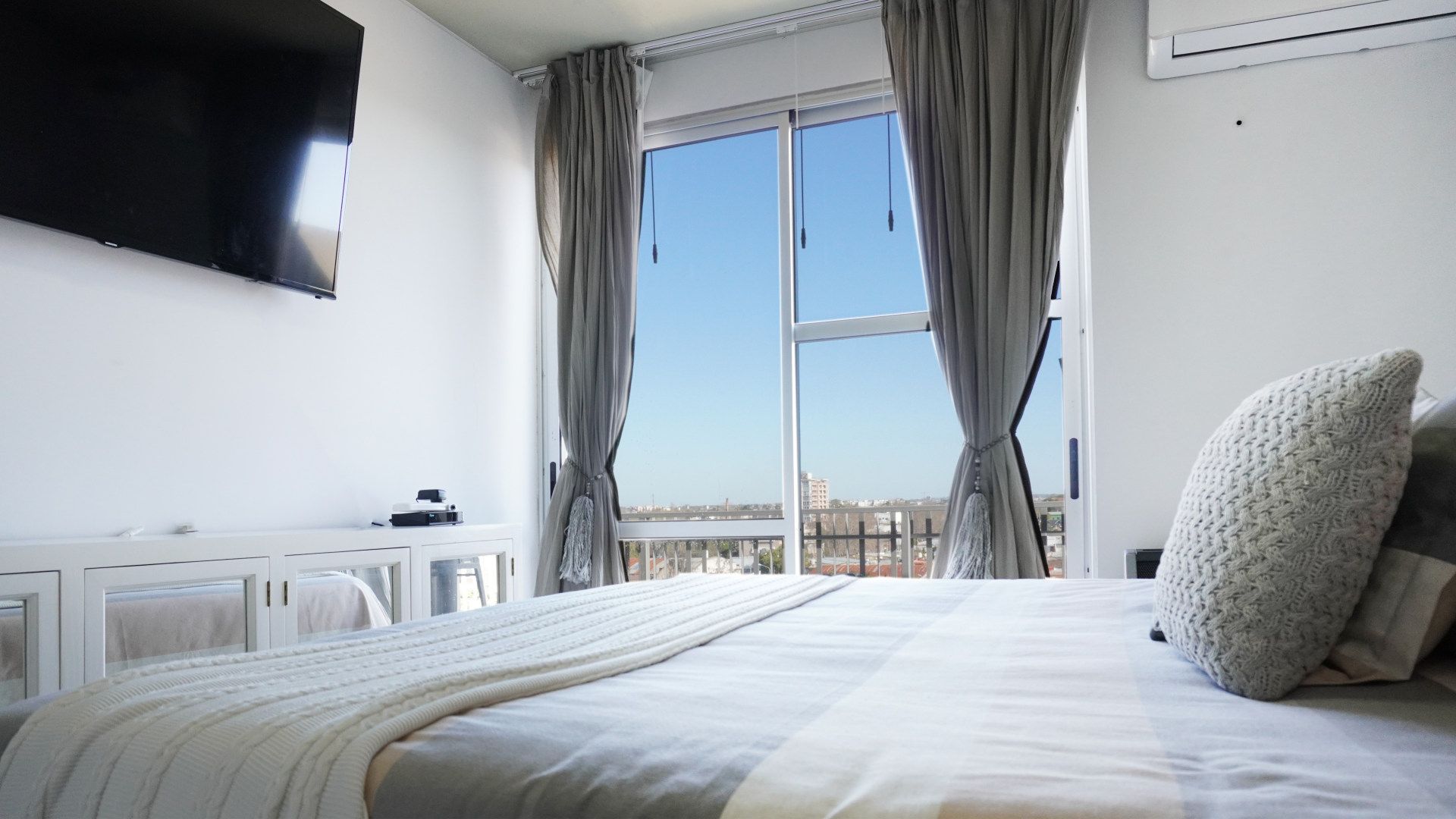 Venta 3 Ambientes + Cochera + Terraza 85 m Tigre