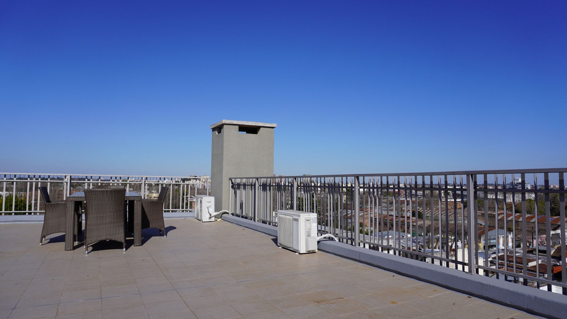 Venta 3 Ambientes + Cochera + Terraza 85 m Tigre