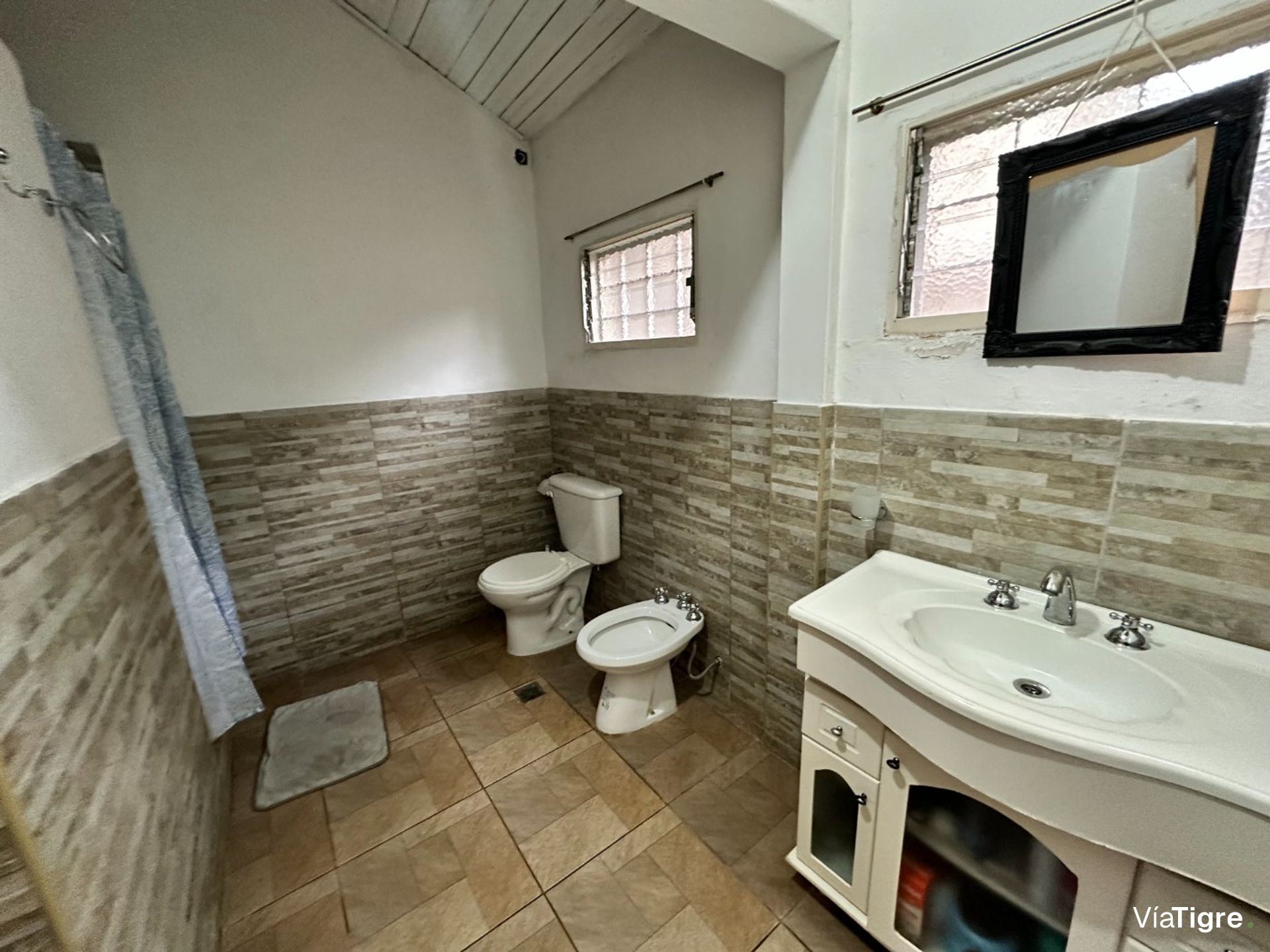 Venta casa con GRAN LOTE 905m2 multifamiliar