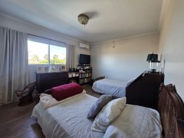 House for Sale 5 Rooms - San Francisco Neighborhood - Tigre