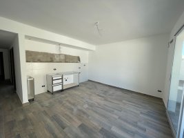 Apartment for Sale: 2 Rooms in Tigre Center