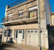 Casa A Reciclar Dos Plantas Sobre Lote De 308 M2