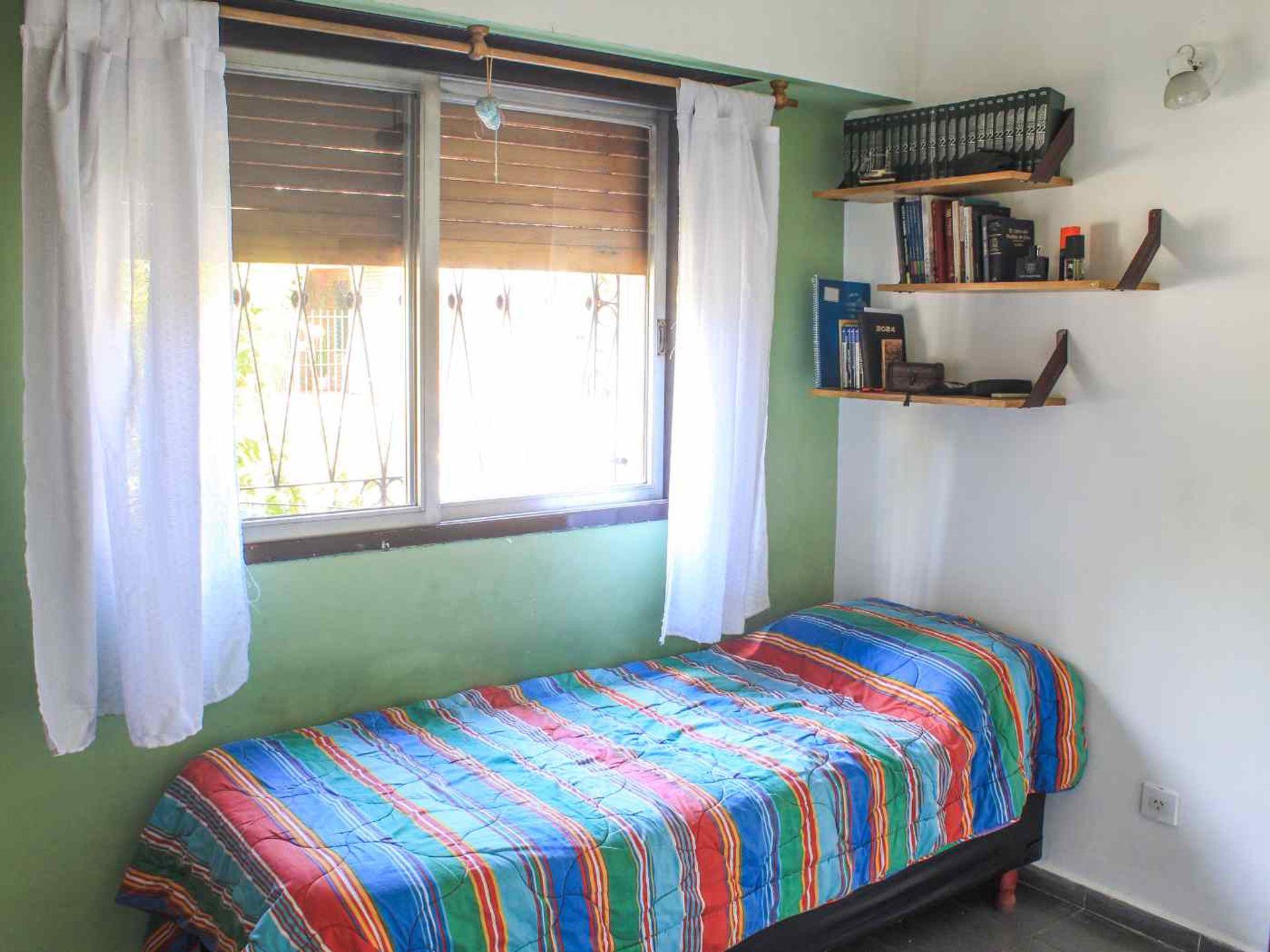 Chalet 4 Ambientes , 3 Dormitorios En San Isidro