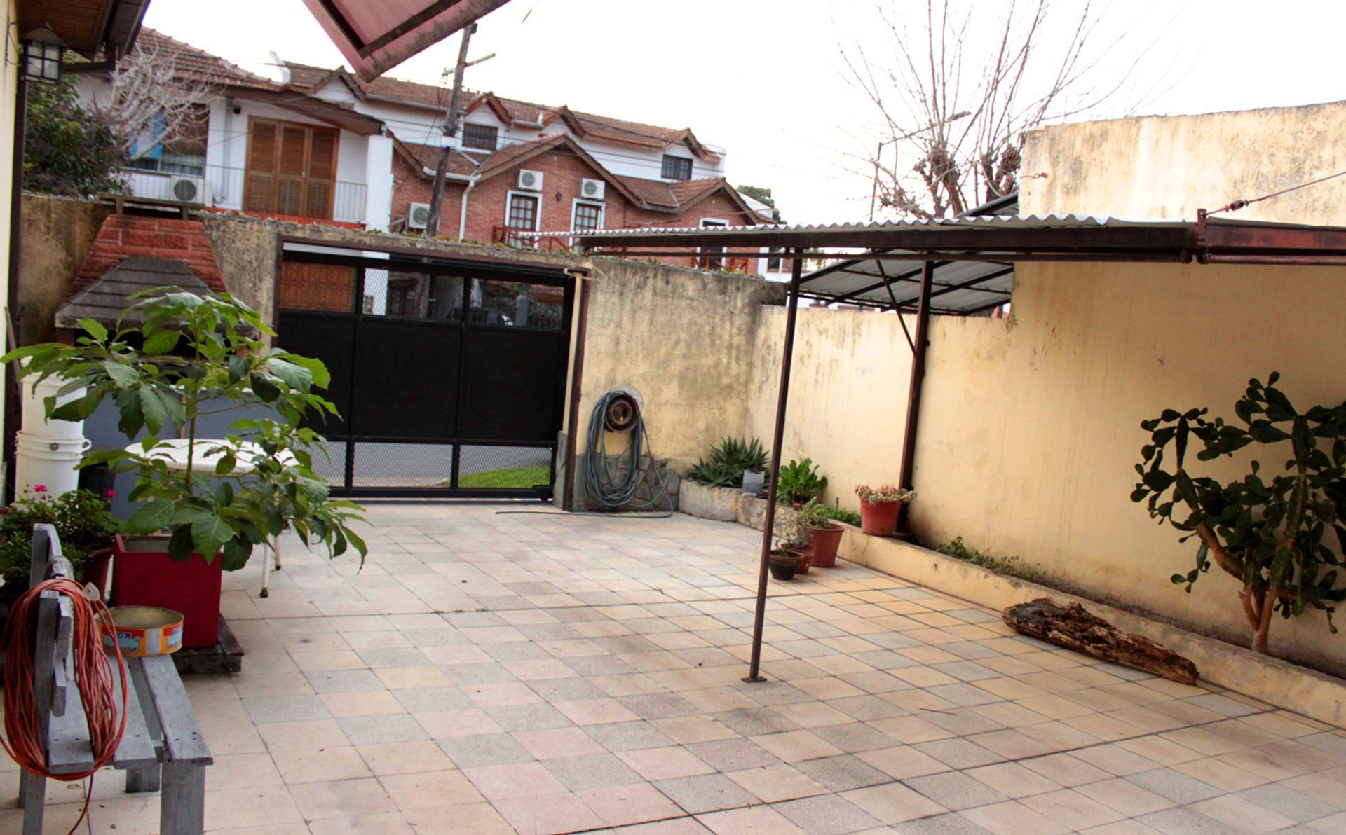 Chalet 4 Ambientes , 3 Dormitorios En San Isidro
