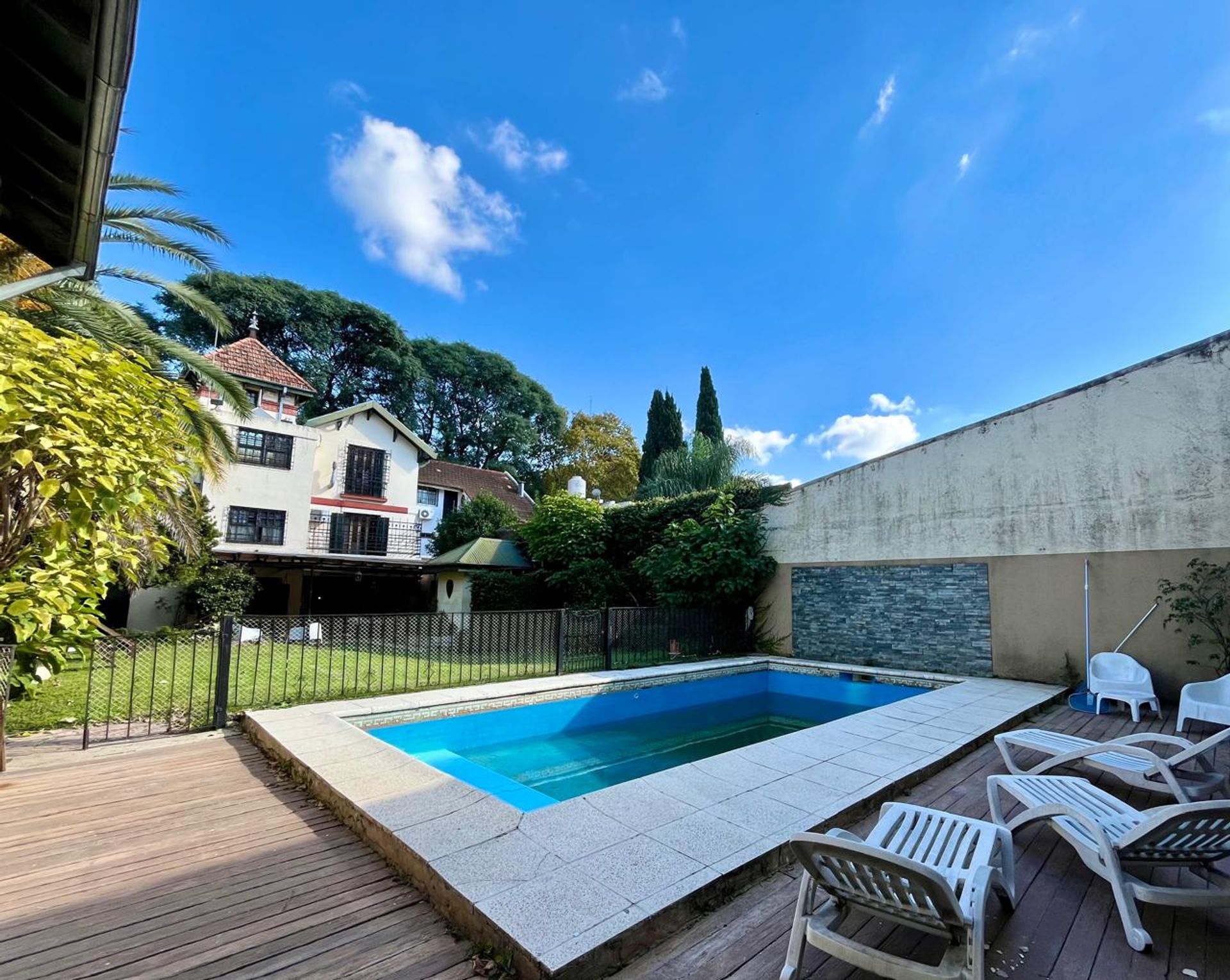 House for Sale, 6 rooms, Vía López, Pileta St.