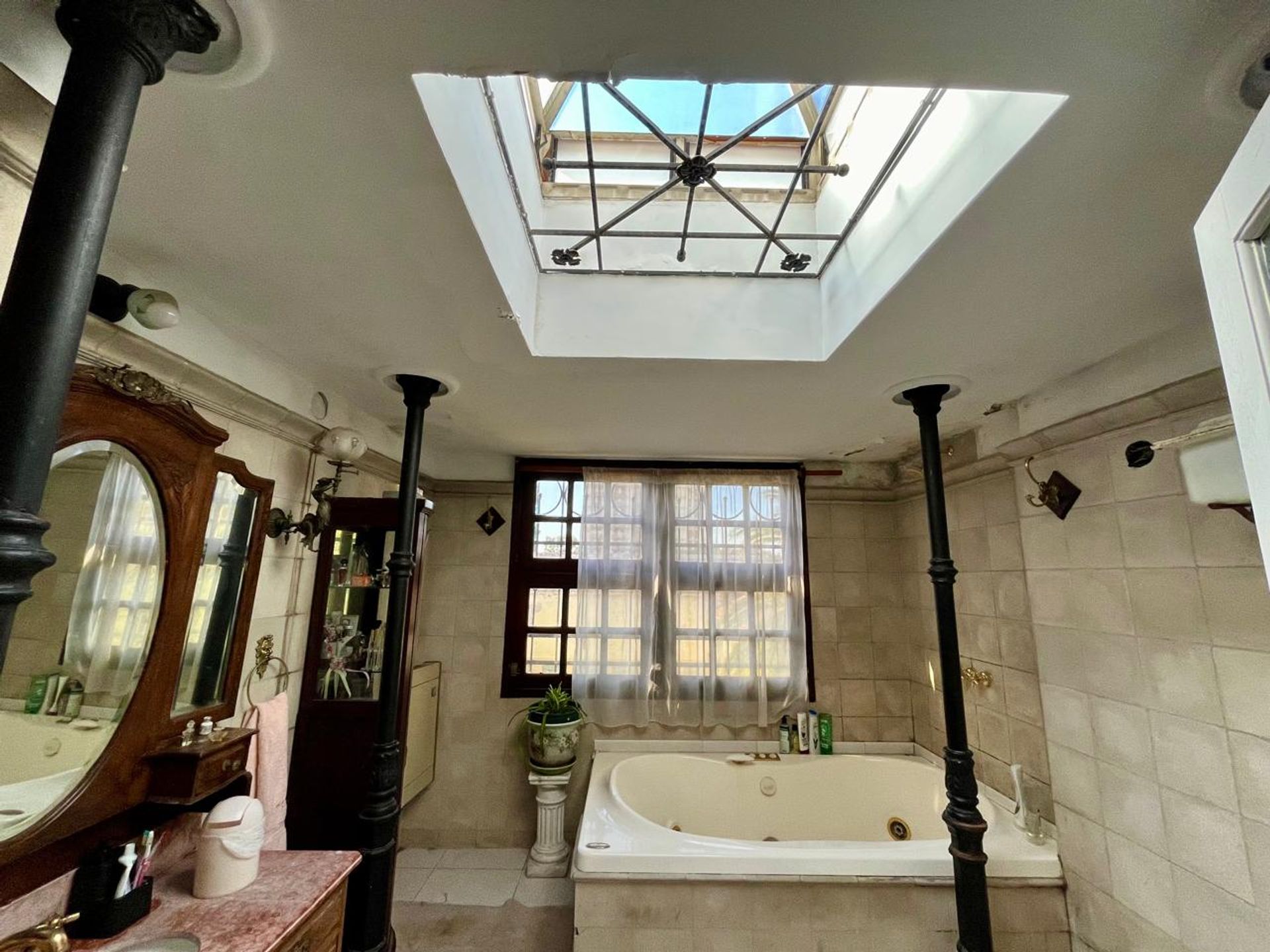 Venta Casa 6 Amb En Vte Lopez C/Pileta