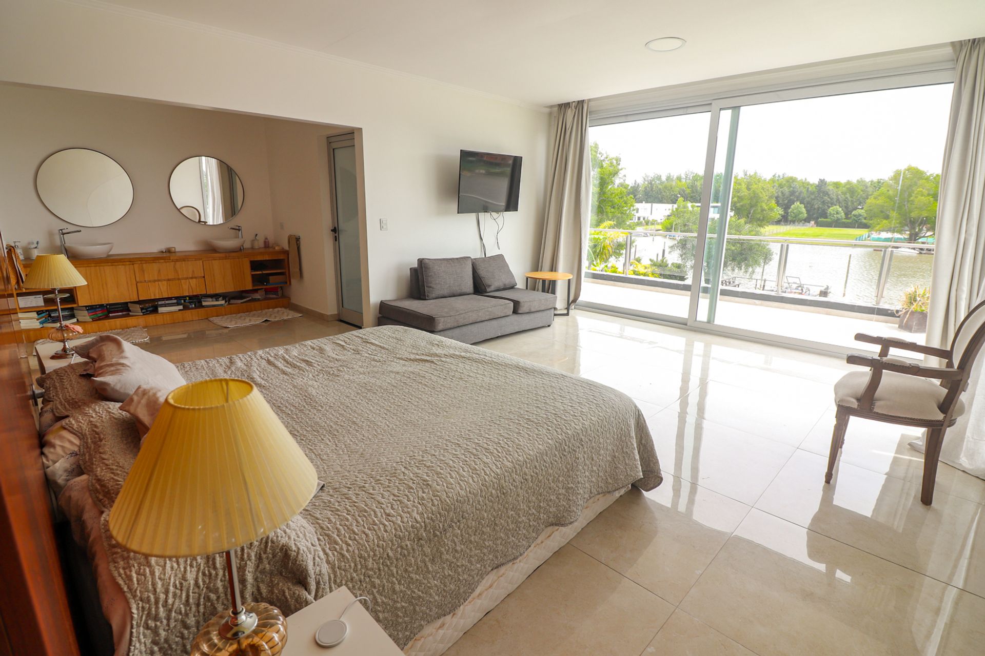 Venta Casa Barrio Nautico San Juan Villanueva Tigr