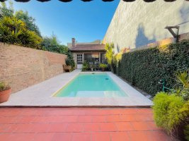 Duplex Con Jardin, Pileta Y Cochera Cubierta