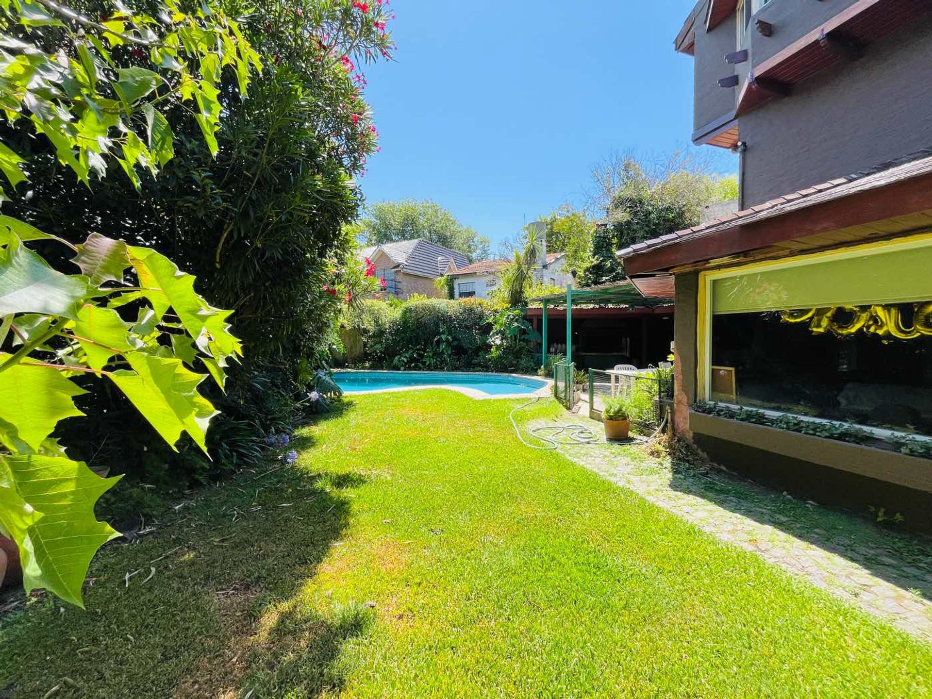 Casa Con Parque Pileta En Lomas De San Isidro