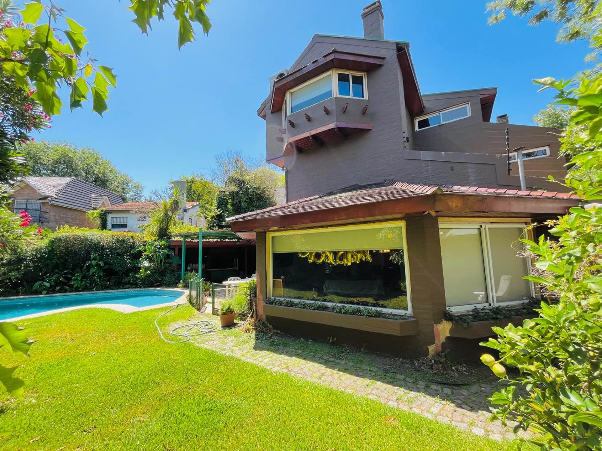 Casa Con Parque Pileta En Lomas De San Isidro