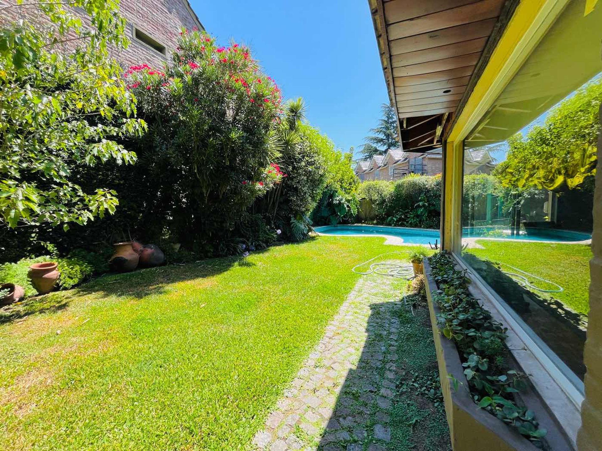 Casa Con Parque Pileta En Lomas De San Isidro