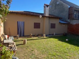 Casa Venta 3 Ambientes Don Torcuato Cochera Patio