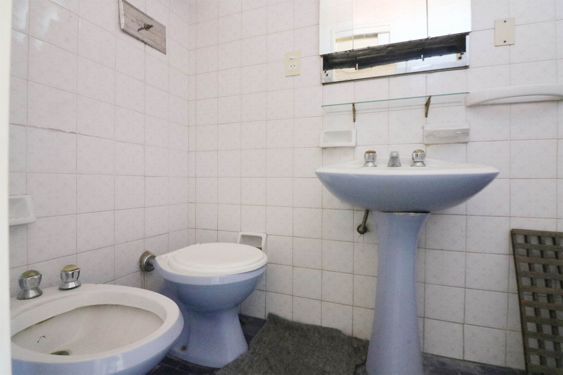 CASA 4 amb venta BECCAR - BILLINGHURST 1800 - BsAs