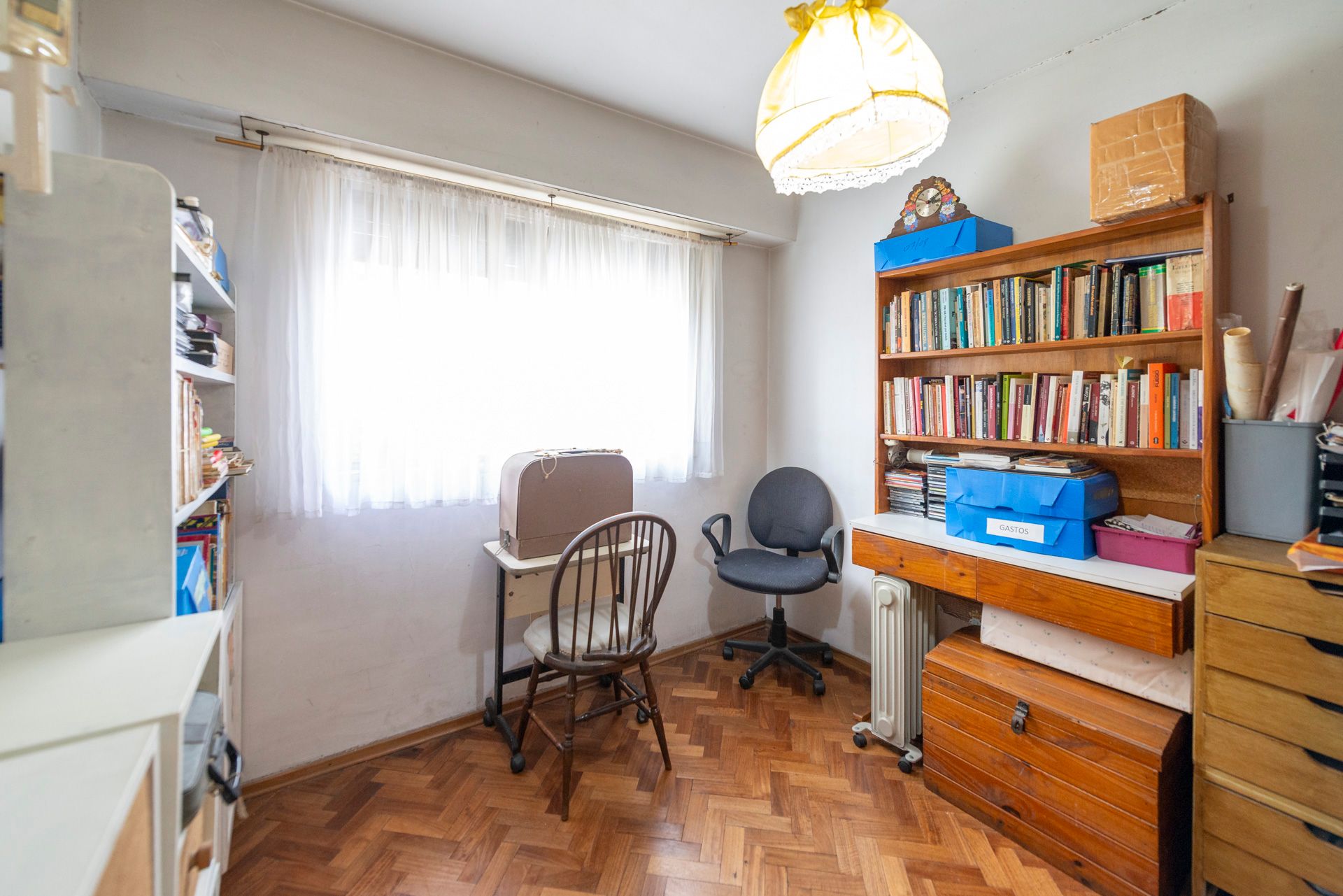 Casa multifamiliar Venta 7 amb. con jardin-Olivos