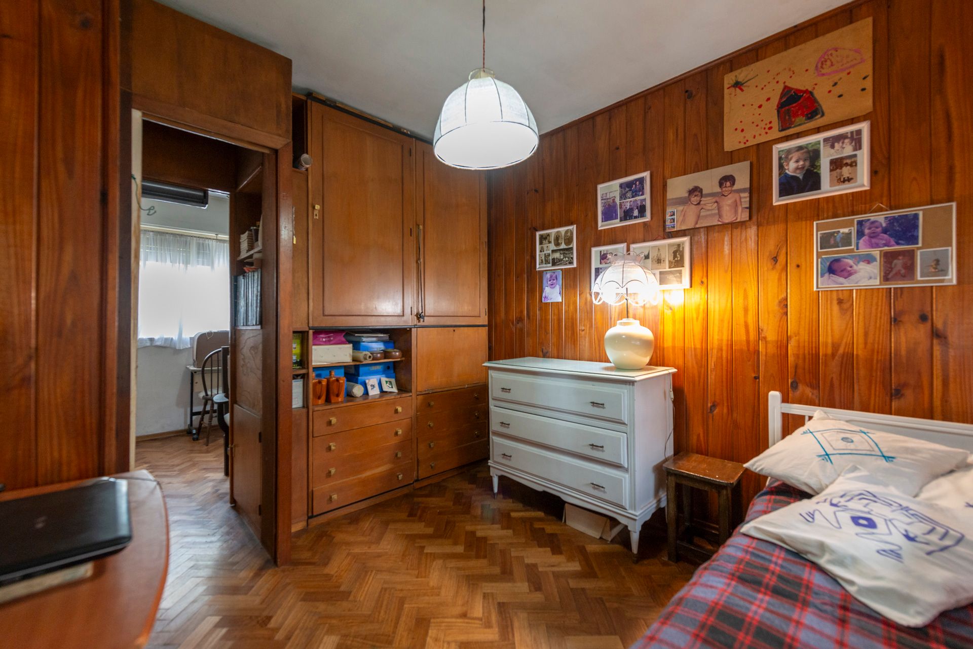 Casa multifamiliar Venta 7 amb. con jardin-Olivos