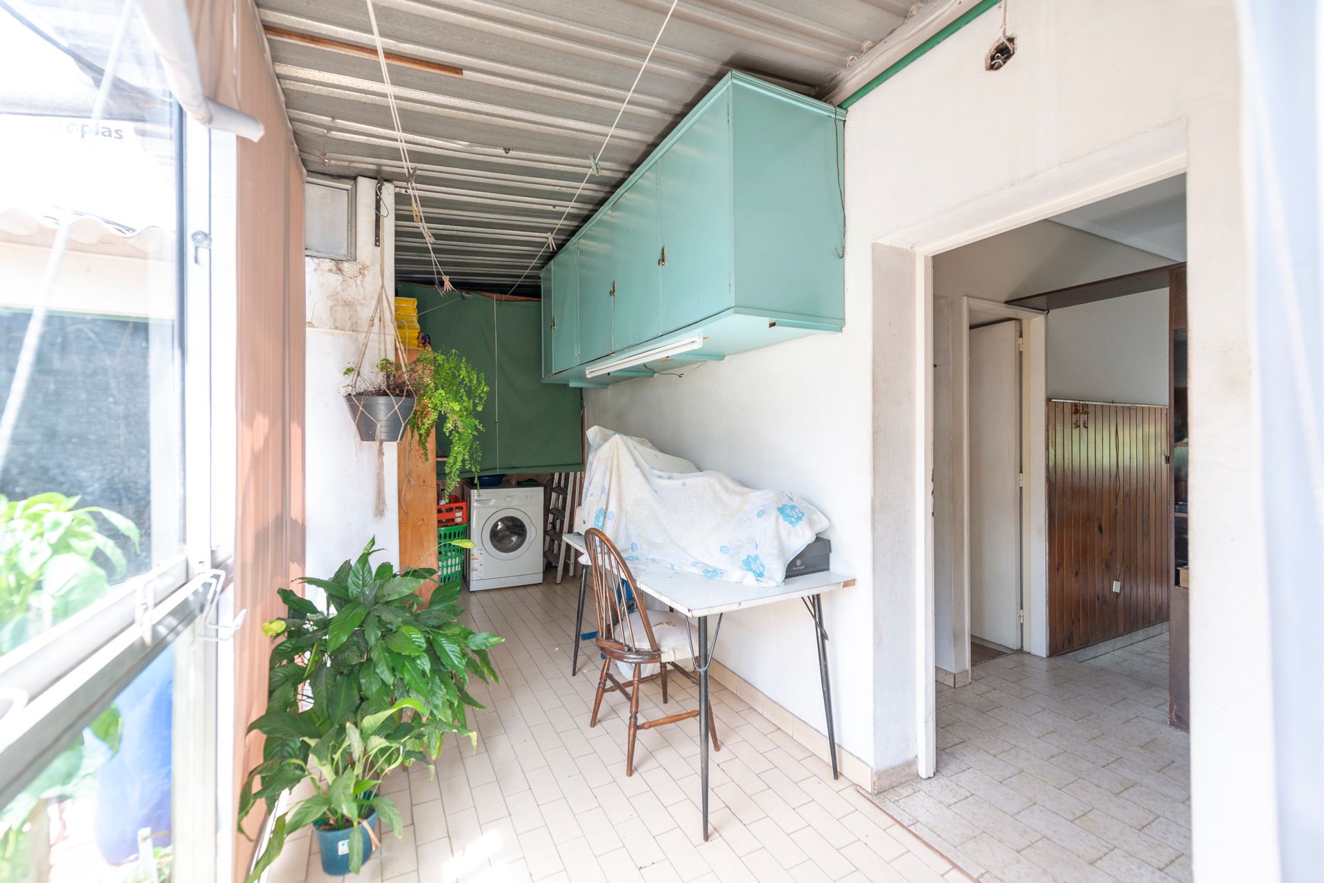 Casa multifamiliar Venta 7 amb. con jardin-Olivos