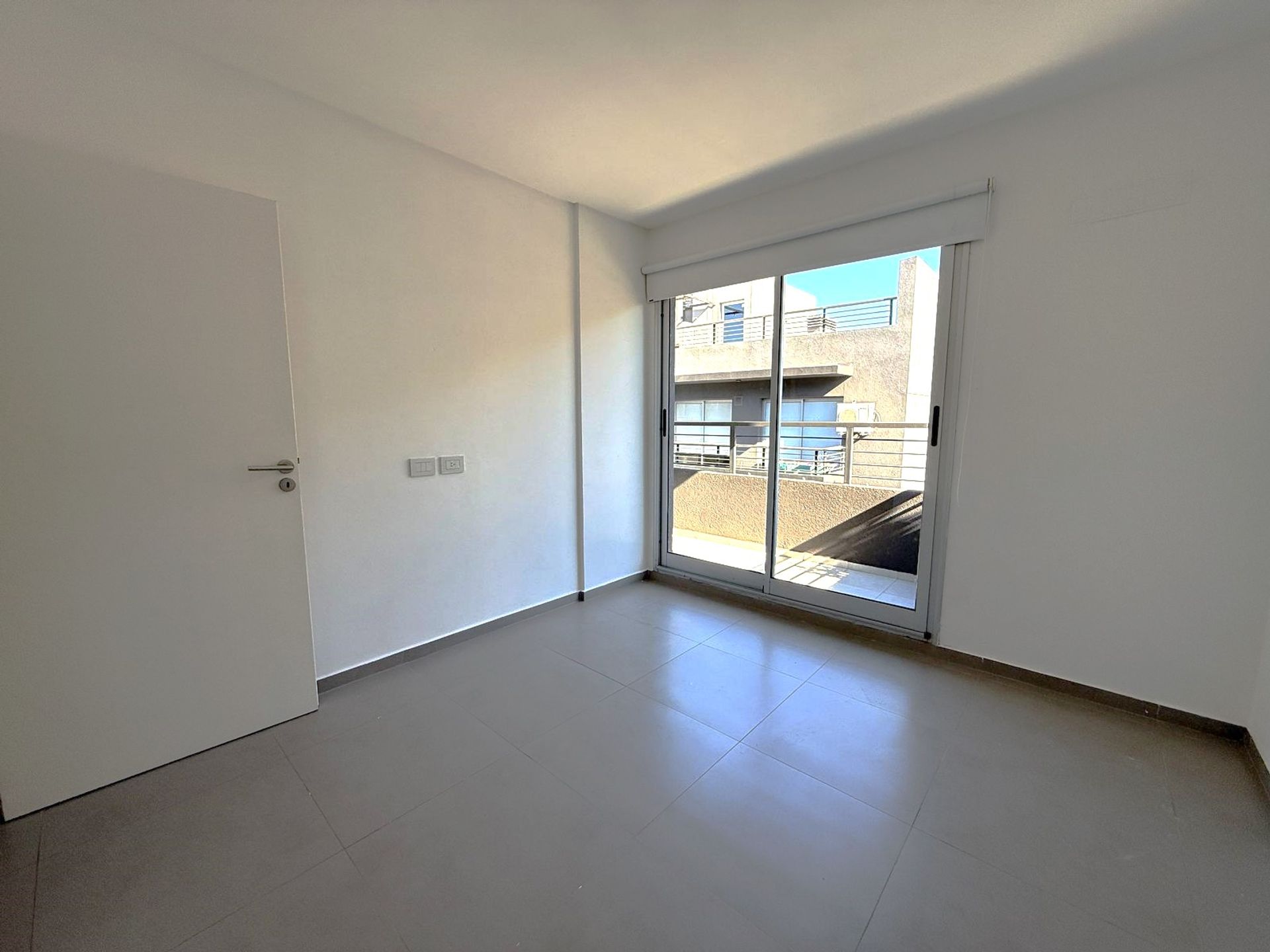 Venta departamento 2 amb en San Fernando c/cochera