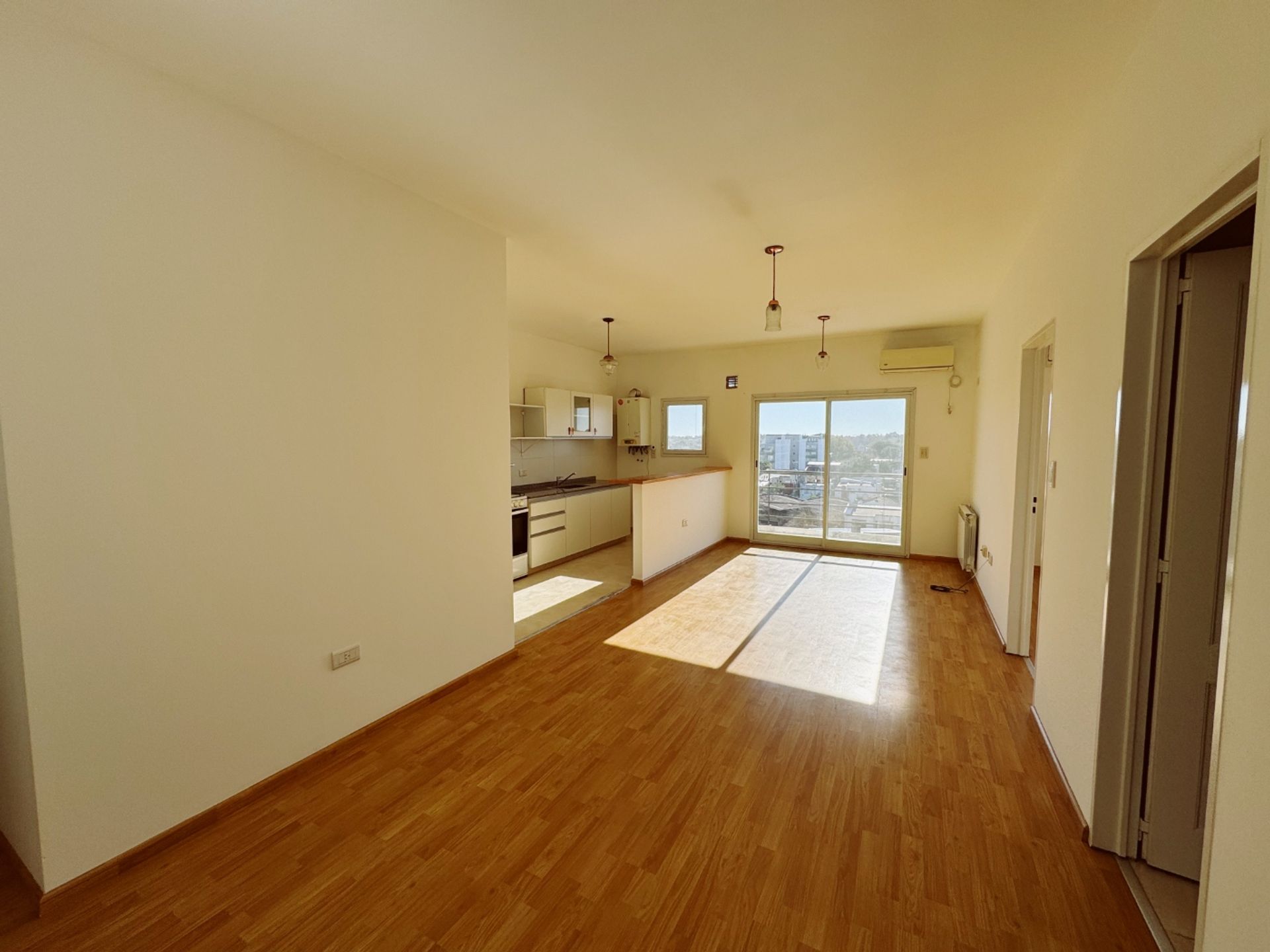 Departamento 2 Amb. c/ cochera en Venta-Tigre