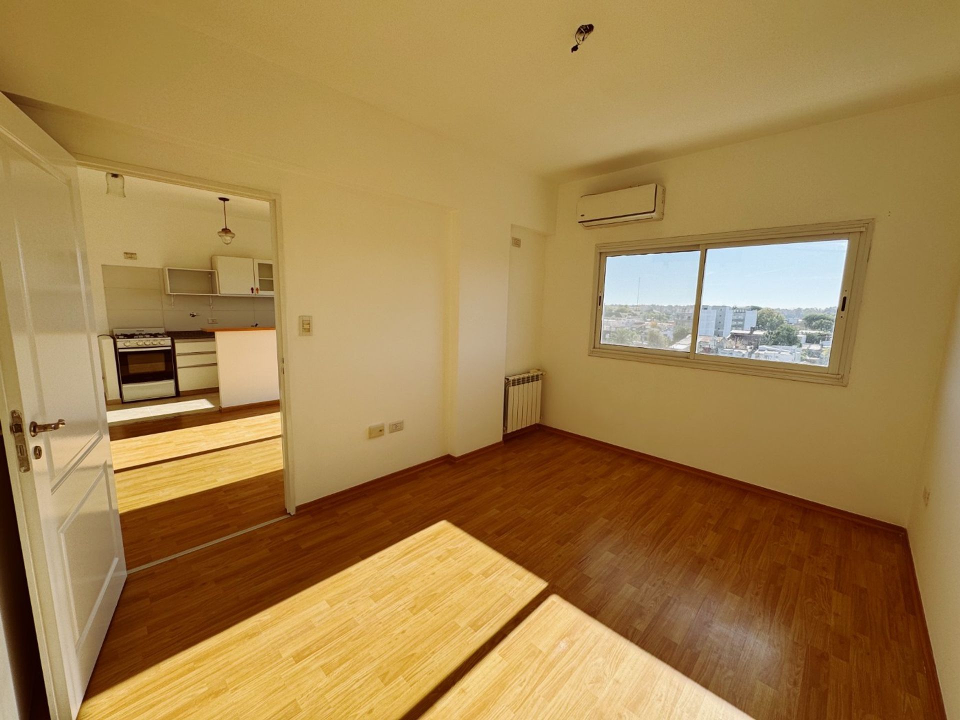 Departamento 2 Amb. c/ cochera en Venta-Tigre