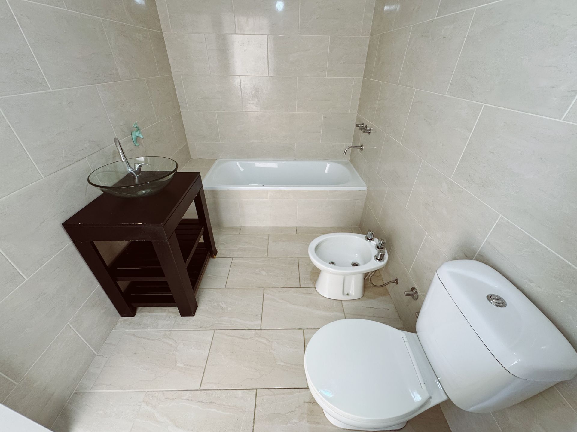 Departamento 2 Amb. c/ cochera en Venta-Tigre