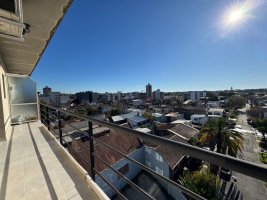 Departamento 2 Amb. c/ cochera en Venta-Tigre