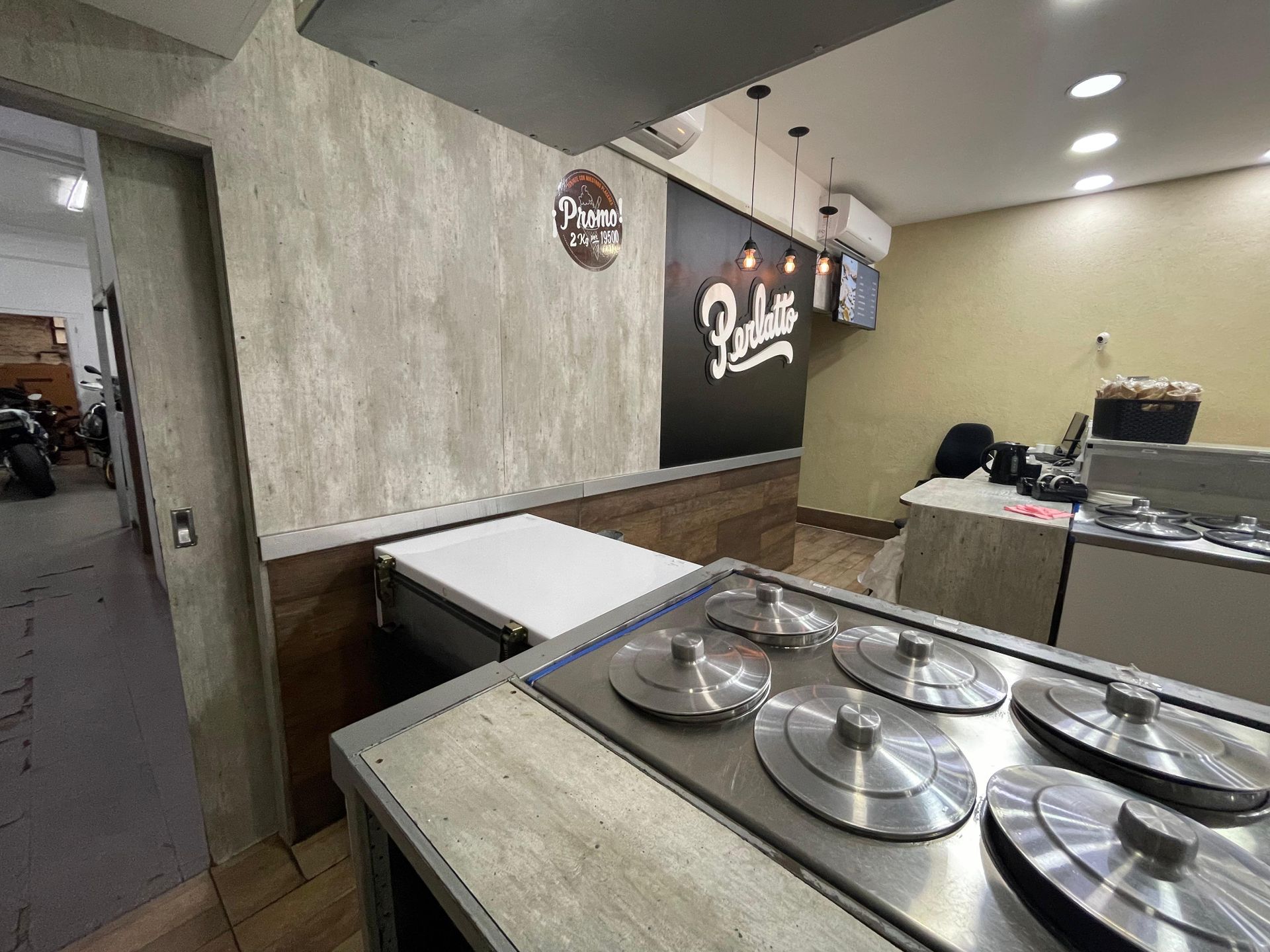 Venta Local (420M2) En Tigre Centro Av Cazon