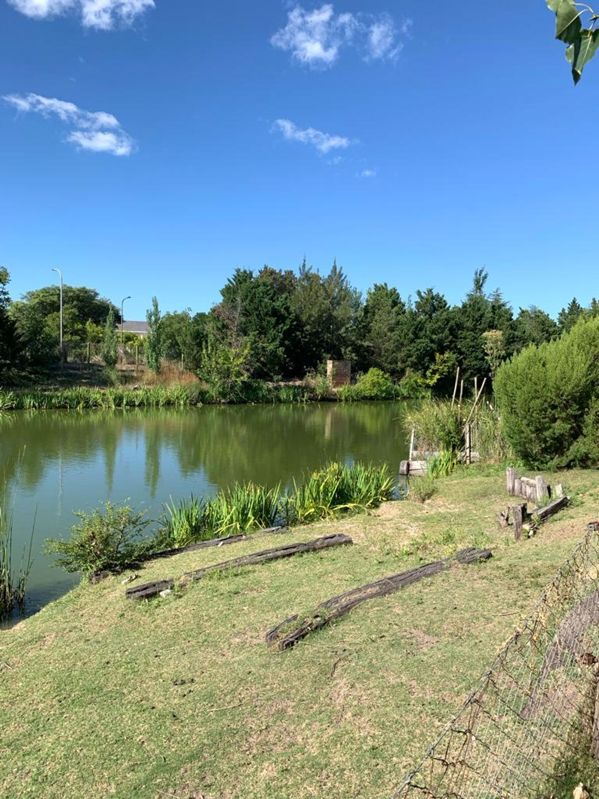 Alquiler casa a laguna Las Glorietas, Nordelta