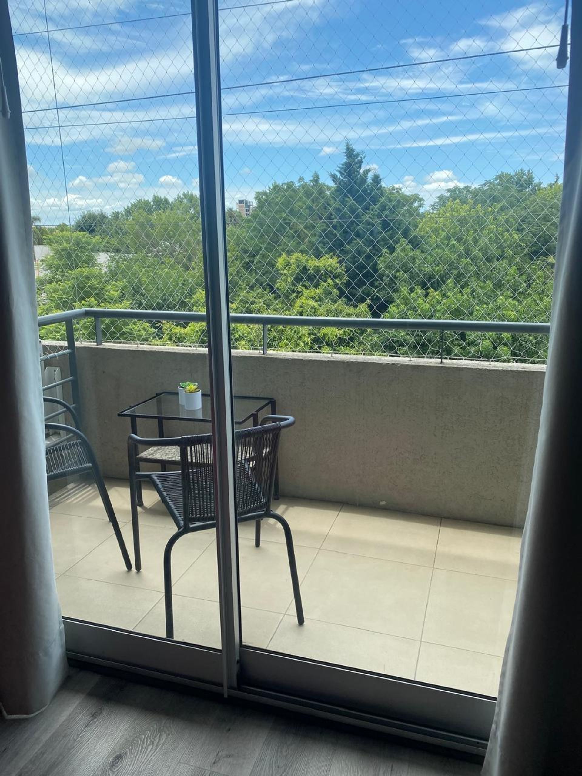 Venta De Departamento Monoambiente En Tigre Centro