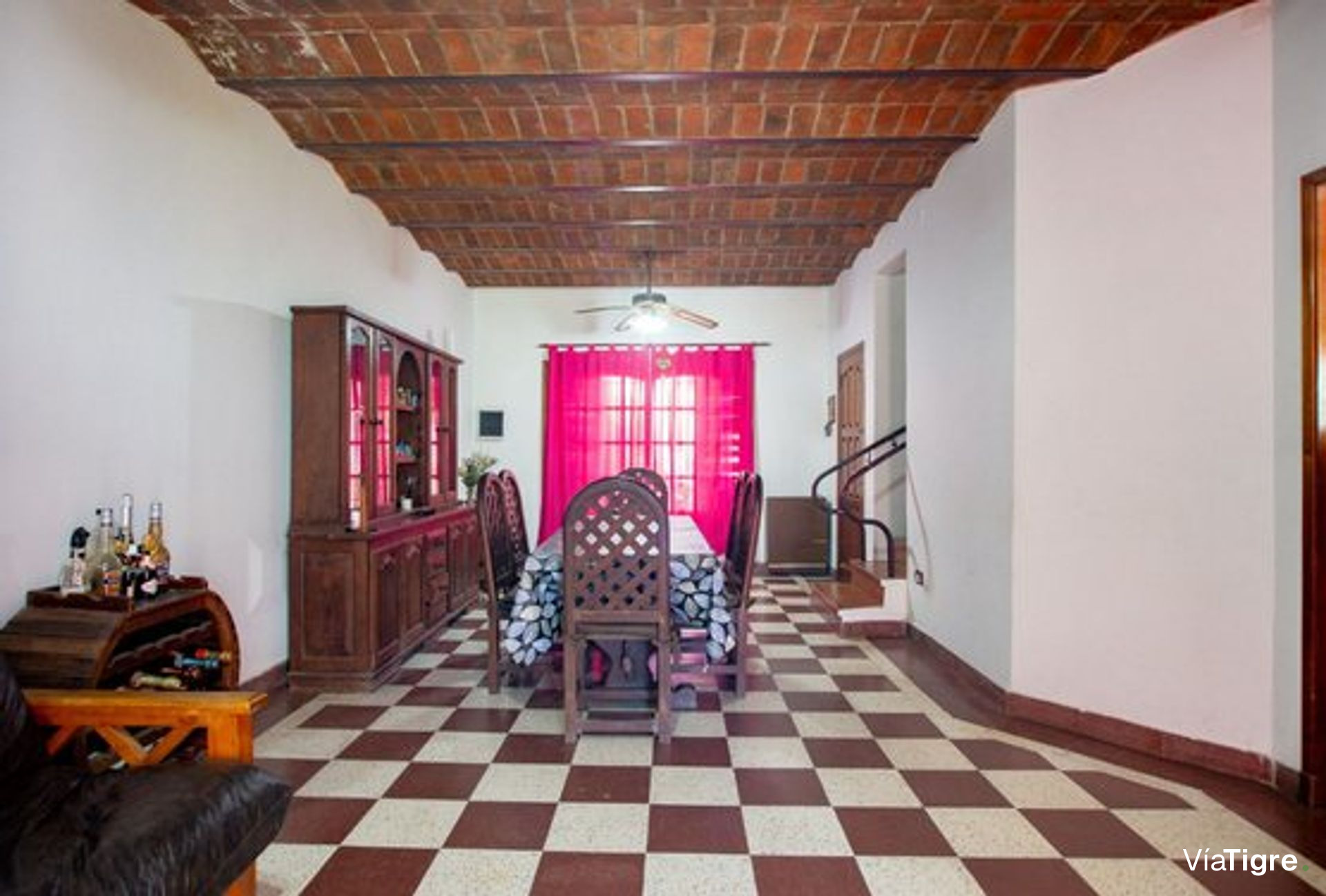 Venta casa 5 ambientes San Fernando jardin cochera