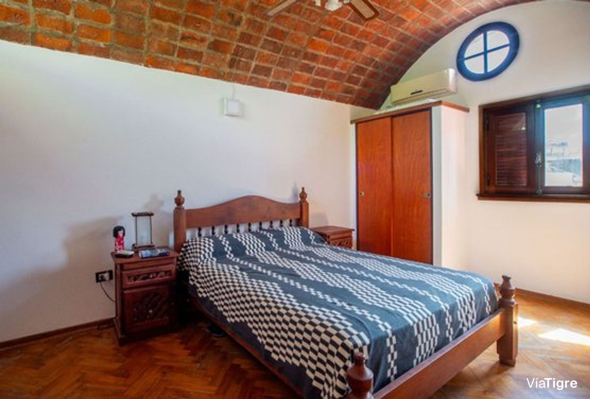 Venta casa 5 ambientes San Fernando jardin cochera
