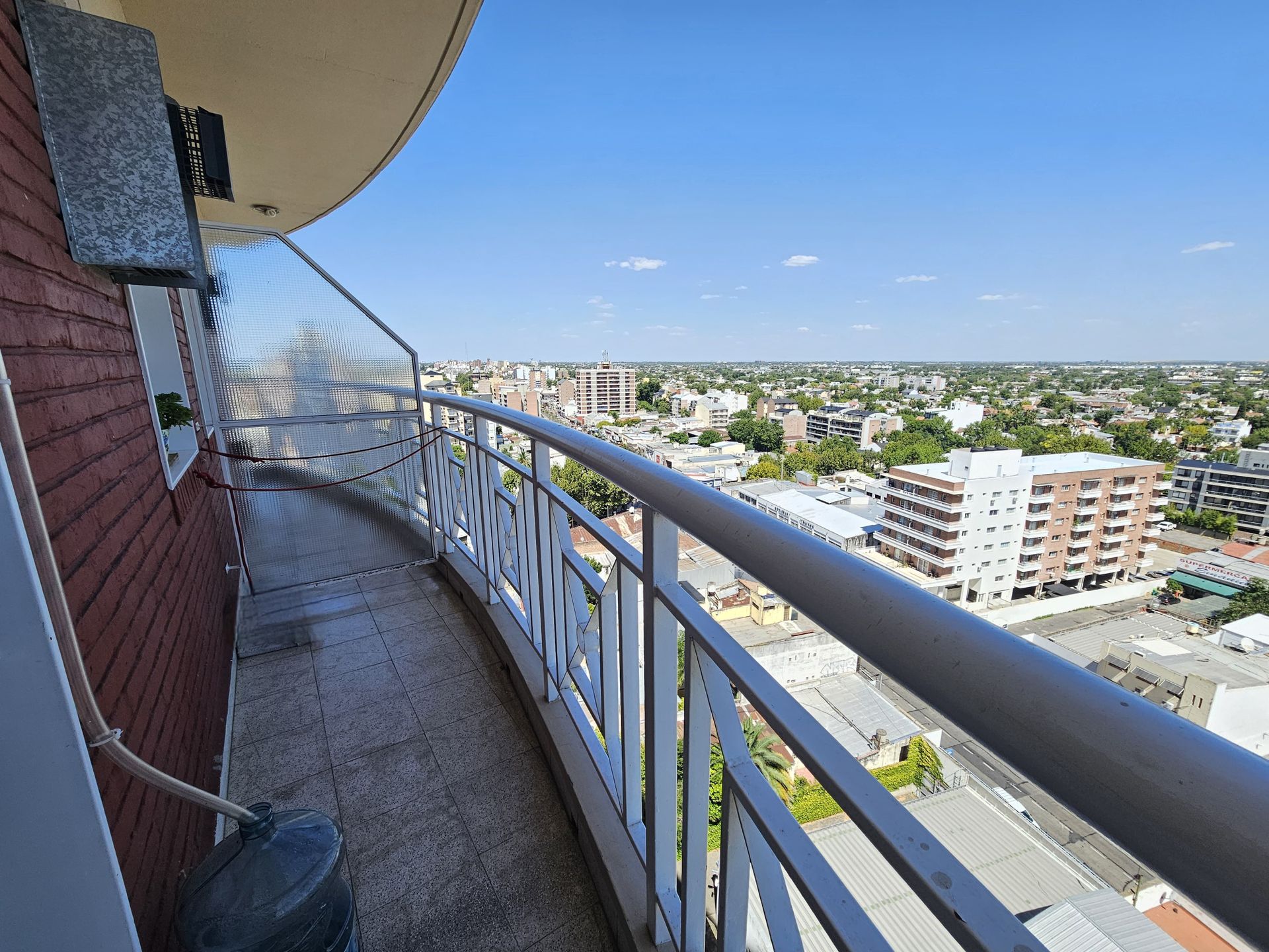 Venta Departamento 2 Amb Tigre Centro Cochera