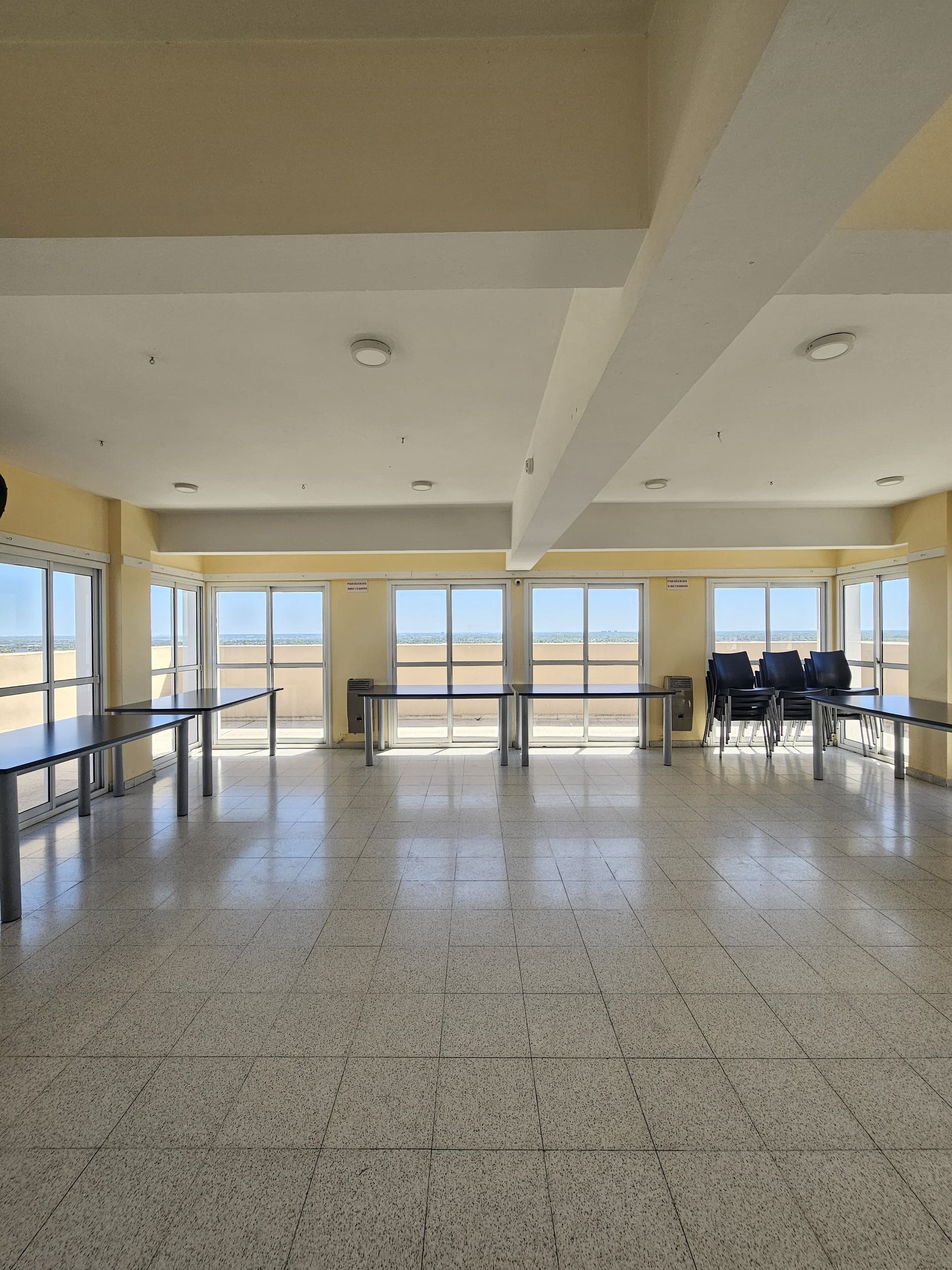 Venta Departamento 2 Amb Tigre Centro Cochera