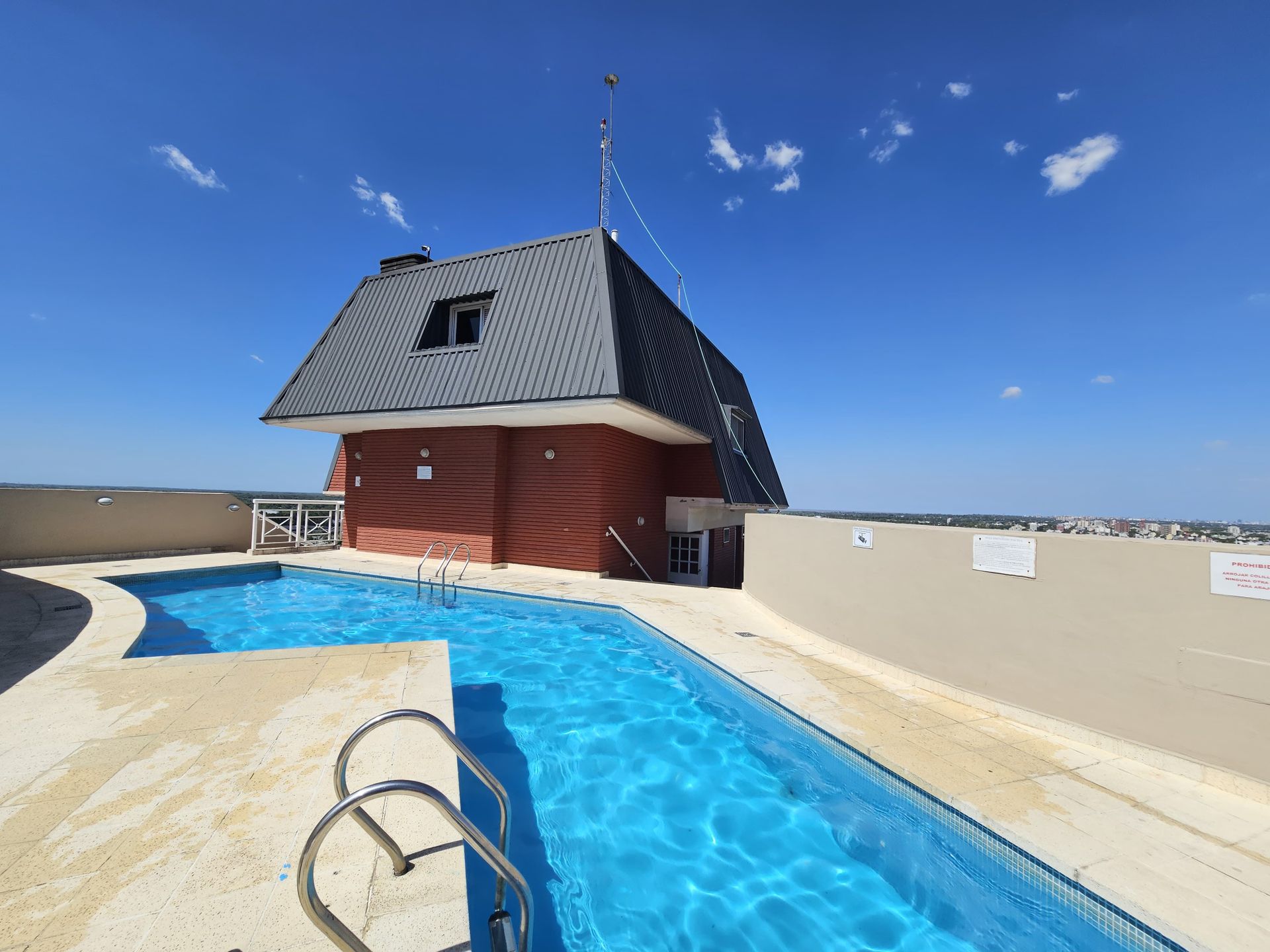 Venta Departamento 2 Amb Tigre Centro Cochera
