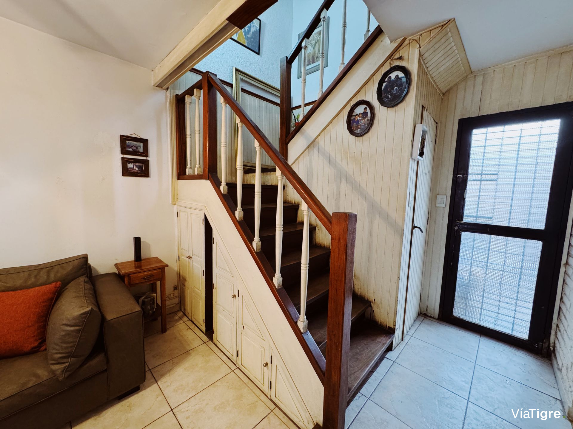 Venta Duplex c/ 3 dormitorios y patio- Victoria