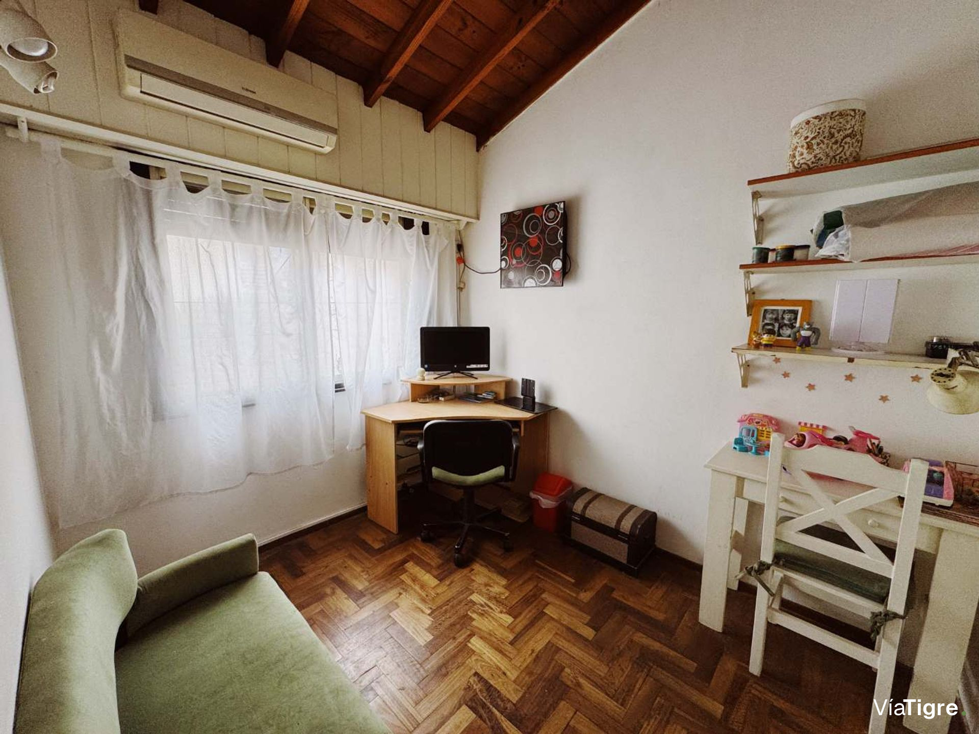 Venta Duplex c/ 3 dormitorios y patio- Victoria