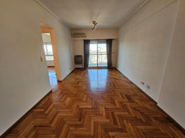 Venta Departamento 3 Amb Tigre Centro Cochera